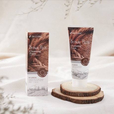 3W Clinic Brown Rice Cleansing Foam – Nourishing Korean Face Wash for All Skin Types