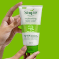 Simple Moisturising Facial Wash – Gentle Hydrating Face Cleanser for Sensitive Skin